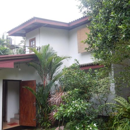 Sisanda Residence Bentota Exterior photo
